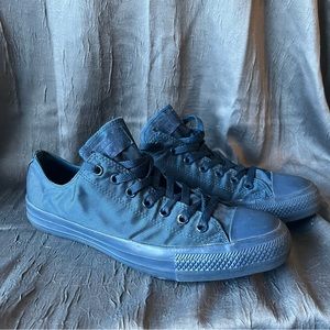 Men’s Navy Blue Converse